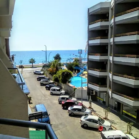 Tosmur Beach Apartment
